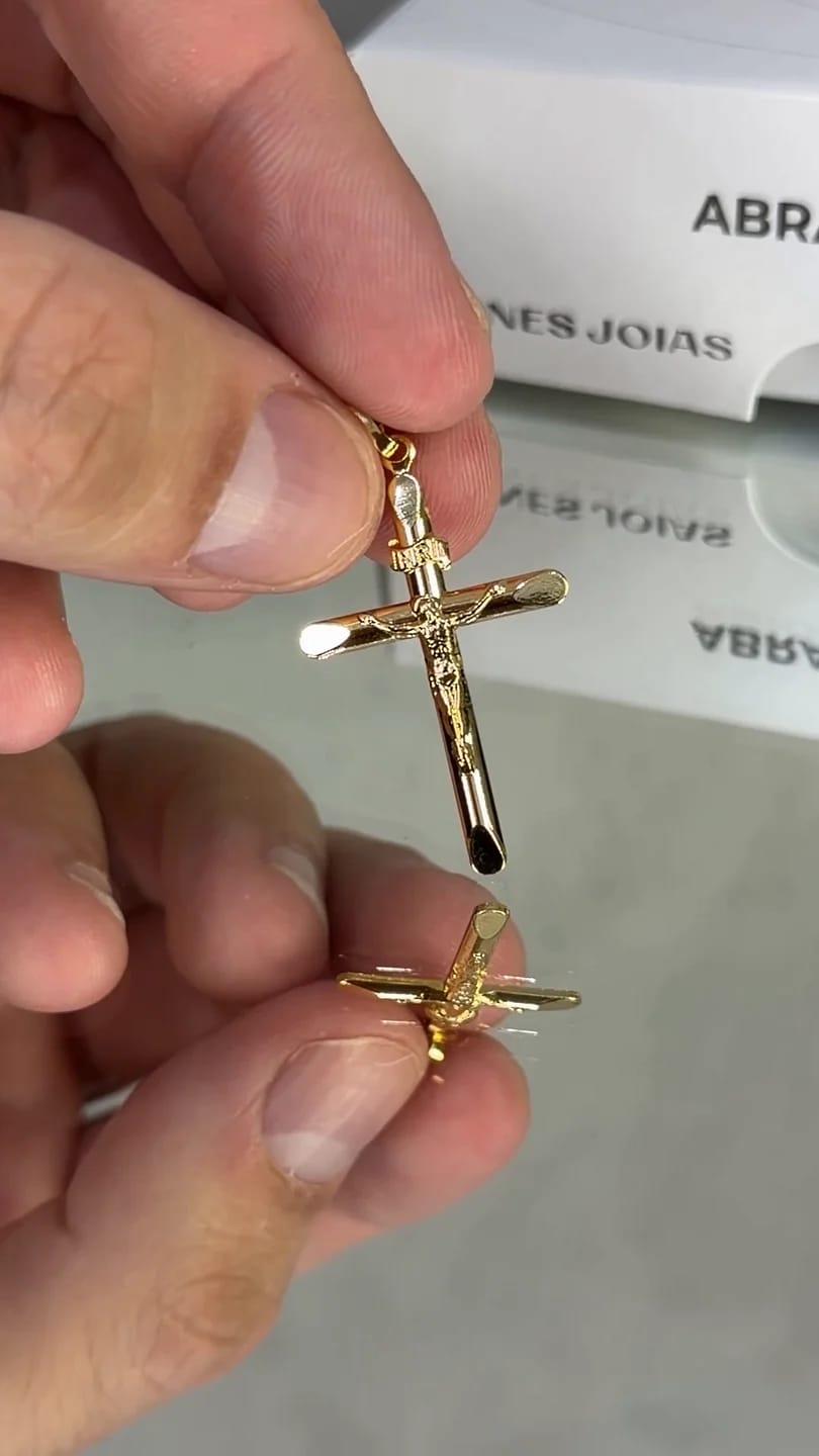 Corrente Cadeado Alongado 3mm + Crucifixo Cristo Estampado