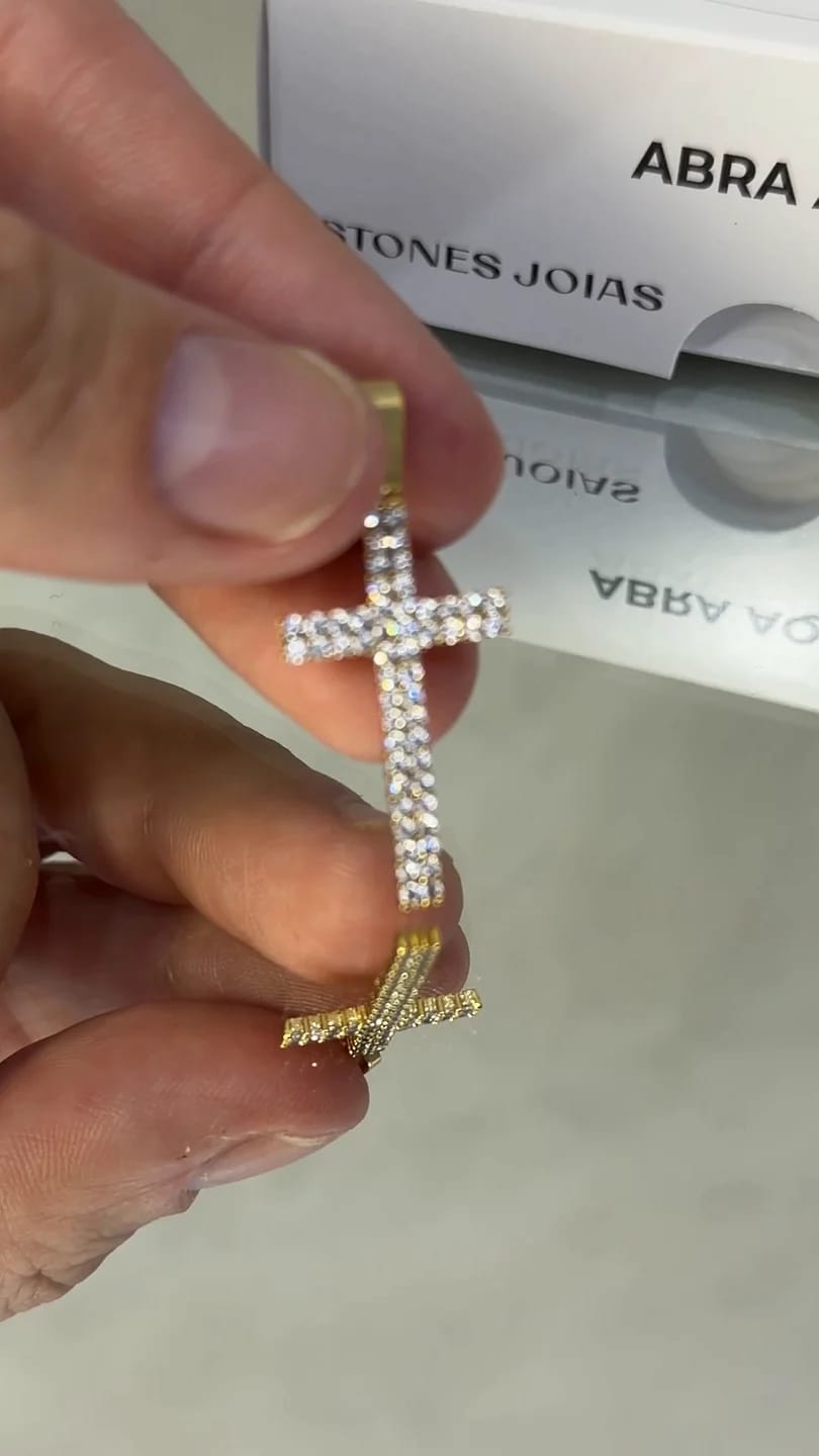 Corrente Tijolinho 3,5mm + Crucifixo Cravejado Palito G